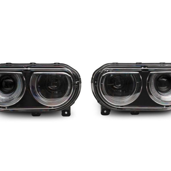 Raxiom 08-14 Dodge Challenger Halo Projctr Headlights w/Sequential Turn Signals-Blk Hsng(Clear Lens)