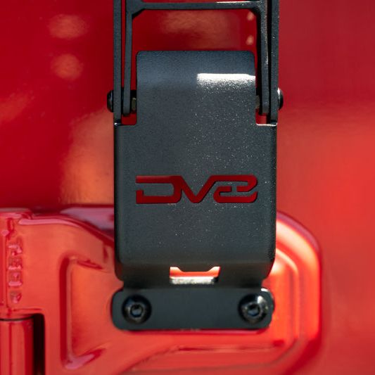 DV8 Offroad 07-23 Jeep Gladiator/Wrangler JT/JK/JL Hinge Mounted Step