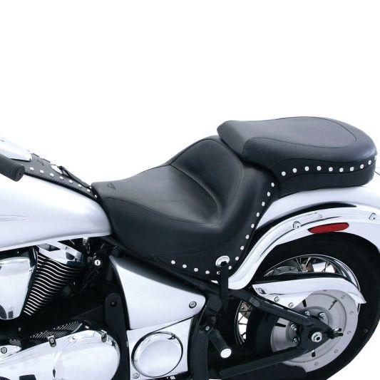 Mustang 06-21 Kawasaki Vulcan 900 Classic, Custom Standard Touring 1PC Seat w/Studs - Black