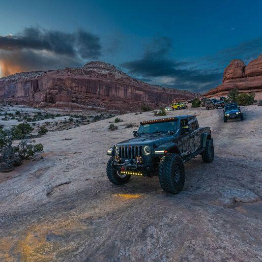 Oracle Jeep Wrangler JL/Gladiator JT Integrated Windhsiled LED Light Bar System