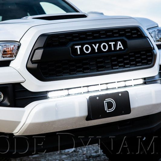 Diode Dynamics 16-21 Toyota Tacoma SS30 Stealth Lightbar Kit - White Driving