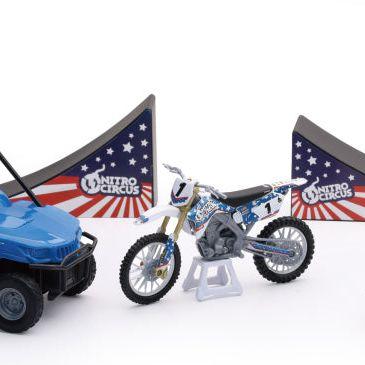 New Ray Toys Nitro Circus Playset/ Scale - 1:18