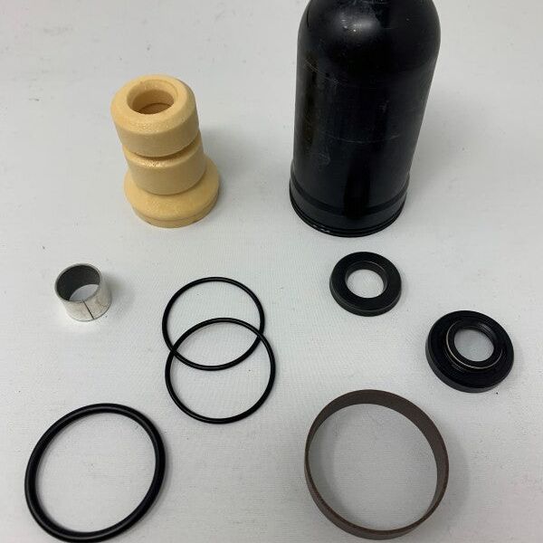 KYB 01-07 Yamaha YZ125- YZ 450 F/Kaw KX125/Honda CR125 R Service Kit Rear Shock 46 mm. /16 mm. 5