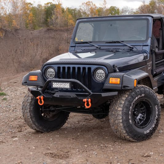 Bushwacker 97-06 Jeep Wrangler Trail Armor Hood Stone Guard and 2 Front Corners - Black