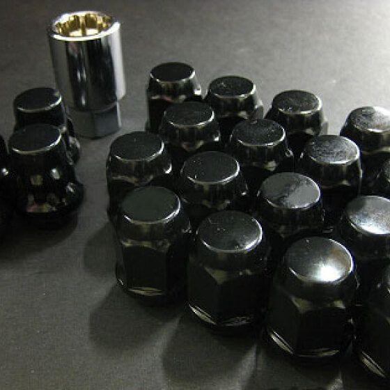 Project Kics 16 LUGS + 4 LOCKS Black Bullock And Nut Set - 12X1.25