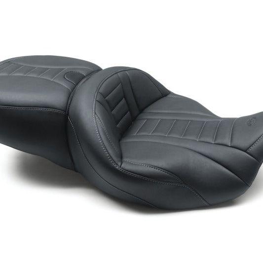 Mustang 08-21 Harley Electra Glide/Rd Glide/Rd King 1PC Seat Deluxe - Black w/ Grey Stitching