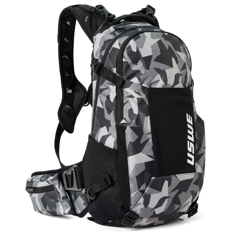 USWE Shred MTB Daypack 16L - Camo/Black-Bags - Backpacks-USWE-USW21601145-SMINKpower Performance Parts