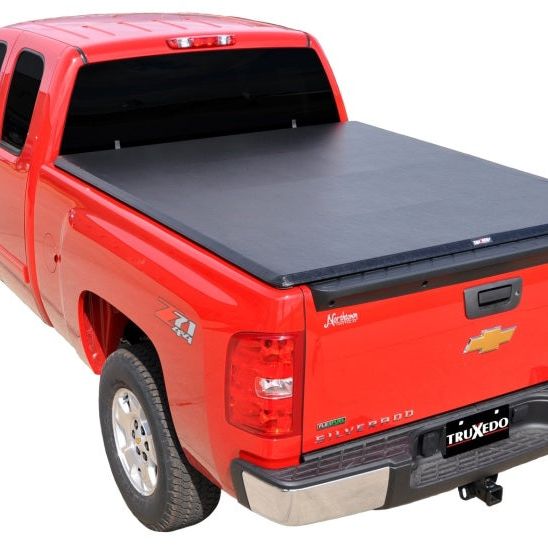 Truxedo 07-13 GMC Sierra & Chevrolet Silverado 1500 5ft 8in TruXport Bed Cover