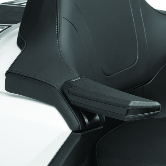 Kuryakyn Omni Passenger Armrests Black