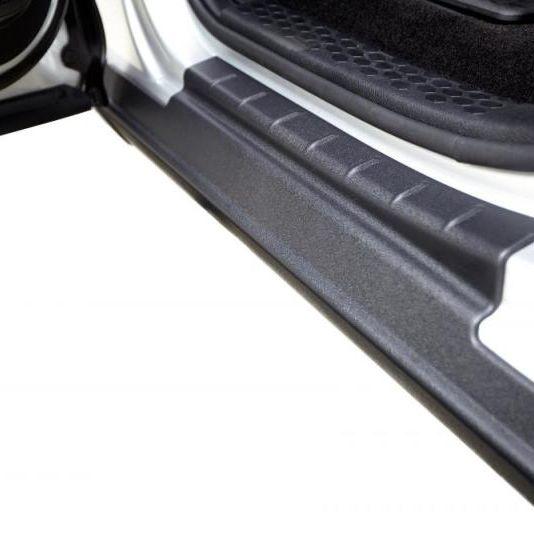 Bushwacker 09-18 RAM 1500 Extended Cab Trail Armor Rocker Panel and Sill Plate Cover - Black