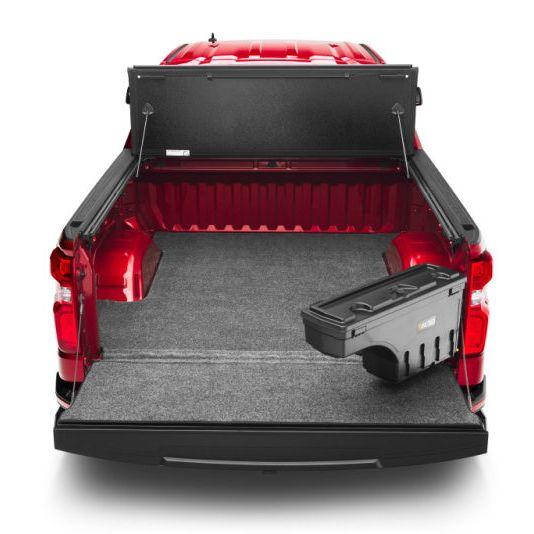 UnderCover 07-18 Chevy Silverado 1500 (19 Legacy) Passengers Side Swing Case - Black Smooth