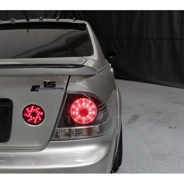 Spyder Lexus IS 300 01-05 LED Tail Lights Black ALT-YD-LIS300-LED-BK-Tail Lights-SPYDER-SPY5005809-SMINKpower Performance Parts