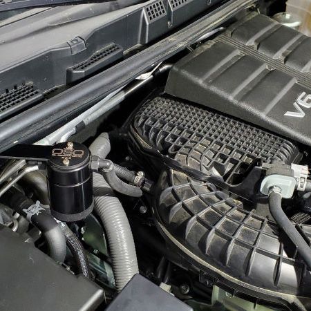 J&amp;L 2022-2024 Nissan Frontier 3.8L V6 Passenger Side Oil Separator 3.0 - Black Anodized - SMINKpower Performance Parts JLT3113P-B J&L
